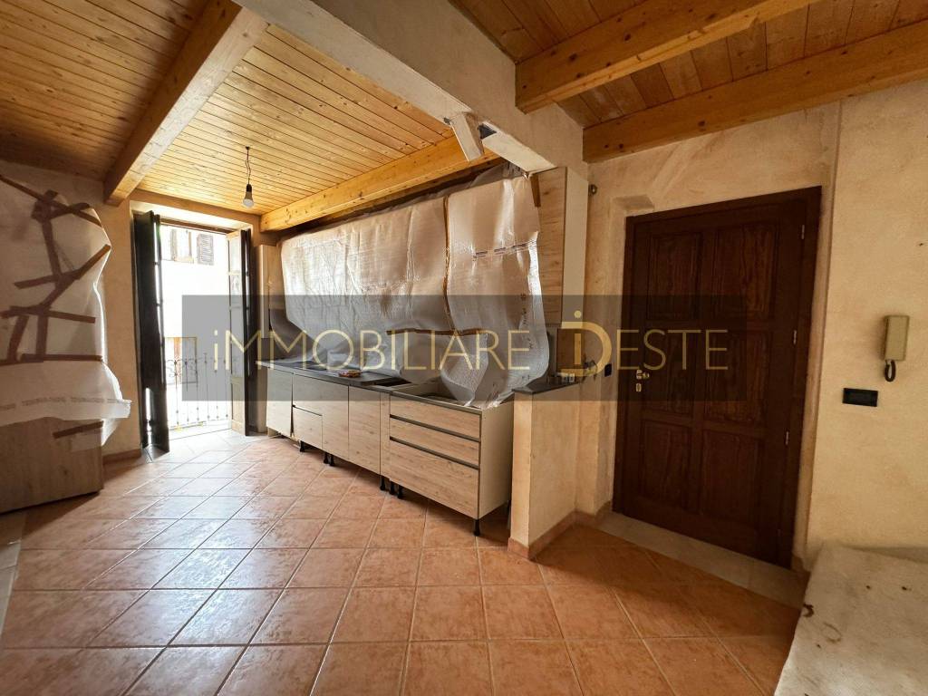 appartamento in vendita a Bussoleno