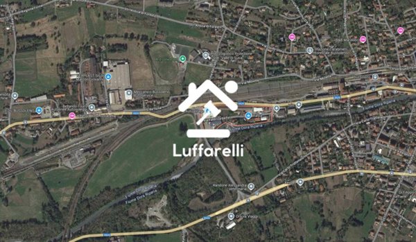 locale commerciale in vendita a Bussoleno