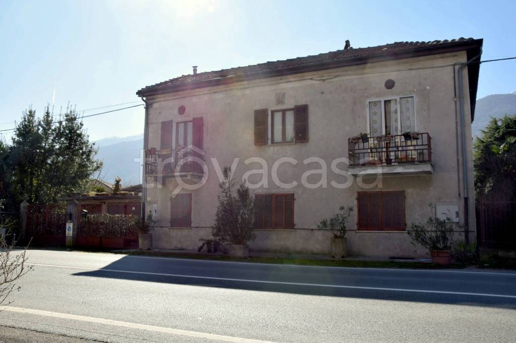 appartamento in vendita a Bussoleno