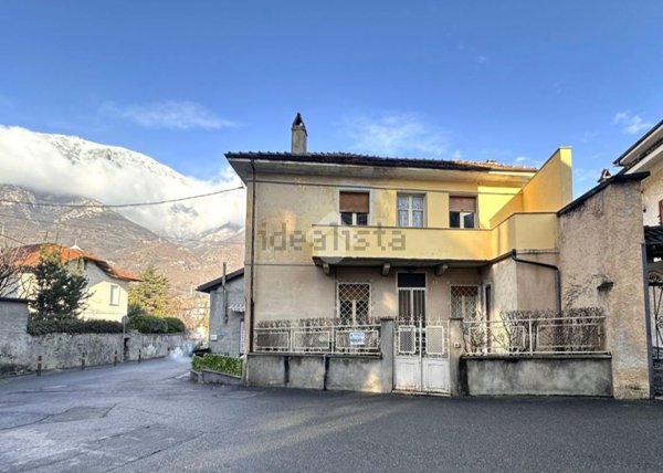 casa semindipendente in vendita a Bussoleno