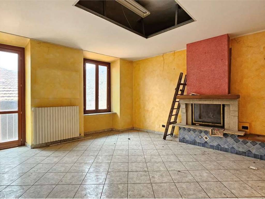 appartamento in vendita a Bussoleno