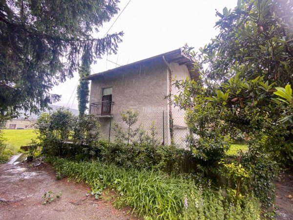 casa indipendente in vendita a Bussoleno in zona Foresto