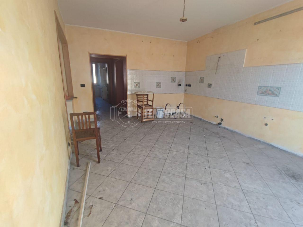 appartamento in vendita a Bussoleno