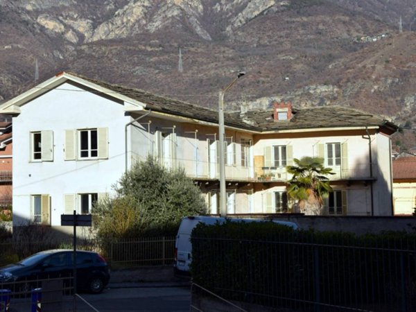 casa indipendente in vendita a Bussoleno