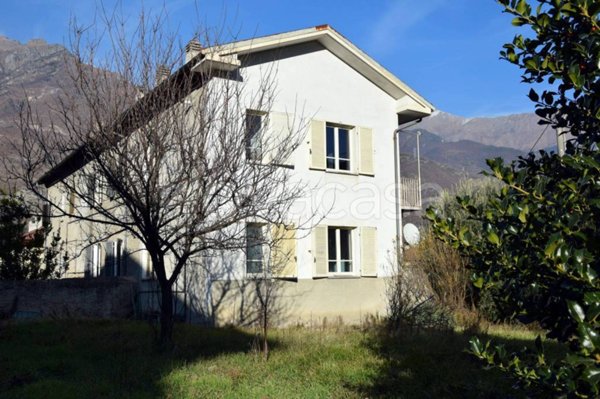 casa indipendente in vendita a Bussoleno