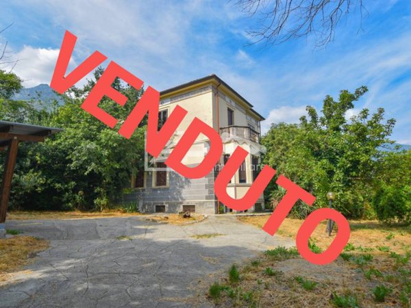 casa indipendente in vendita a Bussoleno