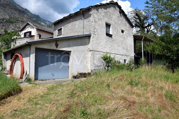 casa indipendente in vendita a Bussoleno in zona Foresto