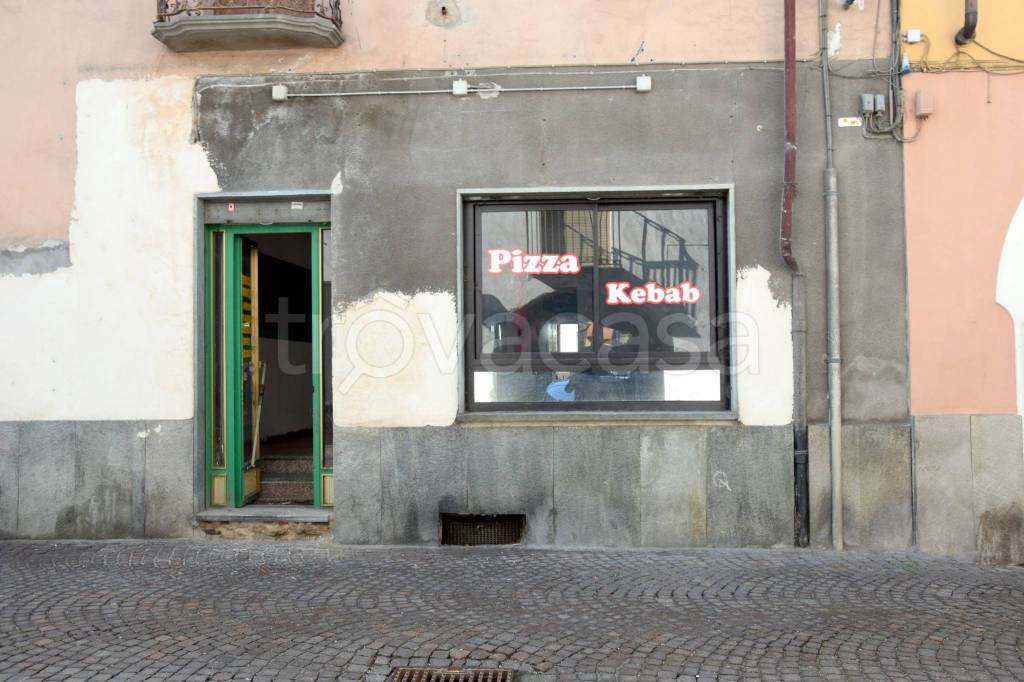 negozio in vendita a Bussoleno