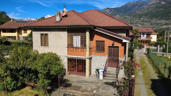 casa indipendente in vendita a Bussoleno