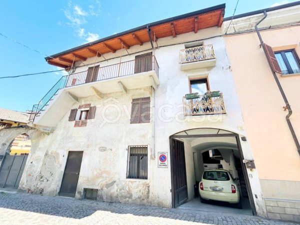 casa indipendente in vendita a Bussoleno in zona Argiassera
