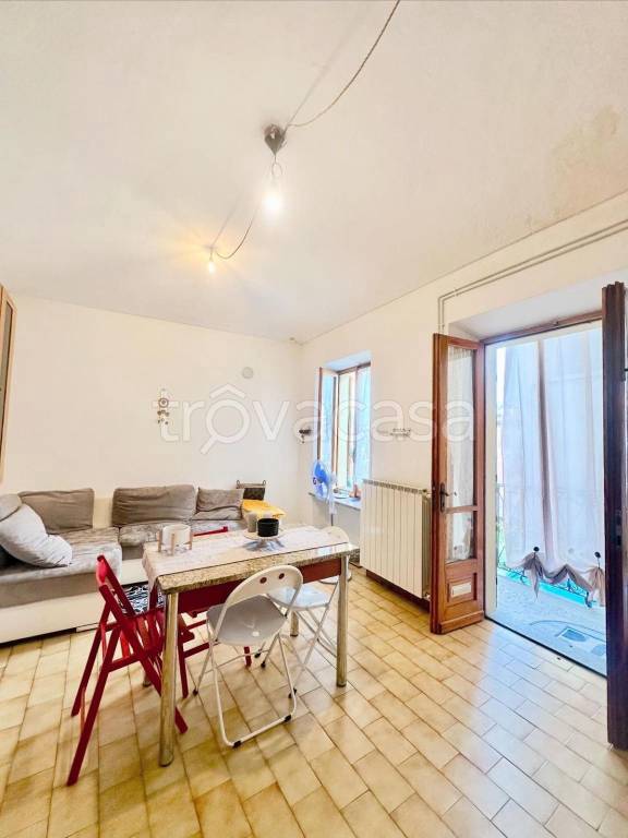 appartamento in vendita a Bussoleno in zona Argiassera