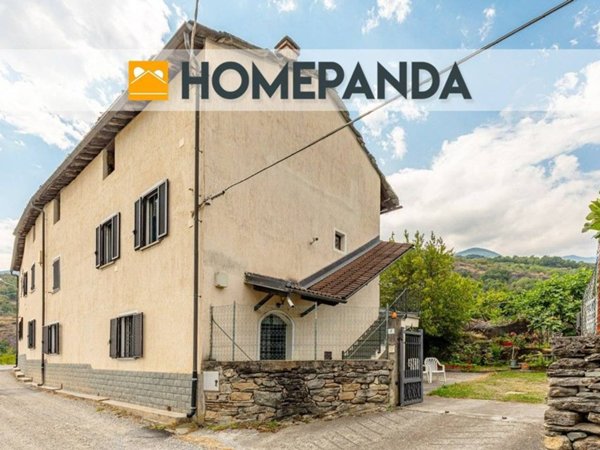 casa indipendente in vendita a Bussoleno