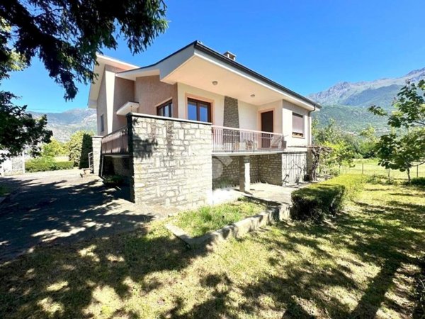 casa indipendente in vendita a Bussoleno in zona Argiassera