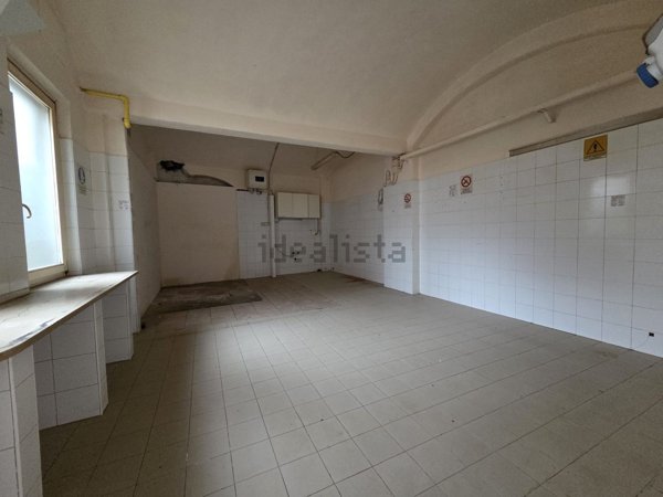 locale commerciale in vendita a Buttigliera Alta