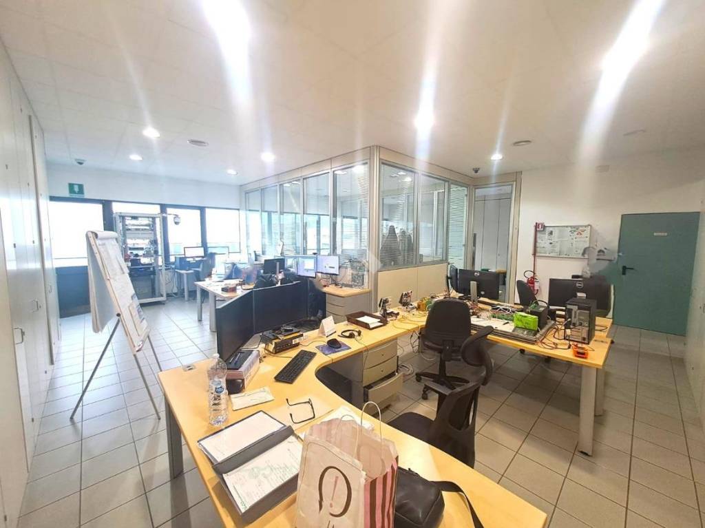 ufficio in vendita a Buttigliera Alta in zona Ferriera