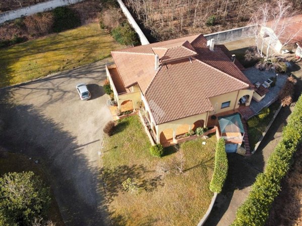 casa indipendente in vendita a Cafasse in zona Monasterolo
