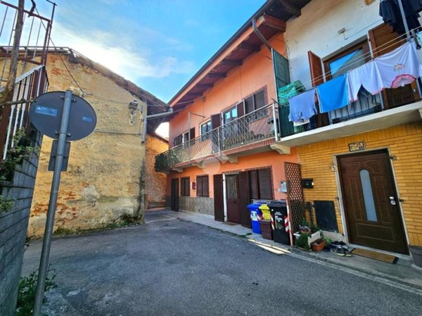 casa indipendente in vendita a Cafasse in zona Monasterolo