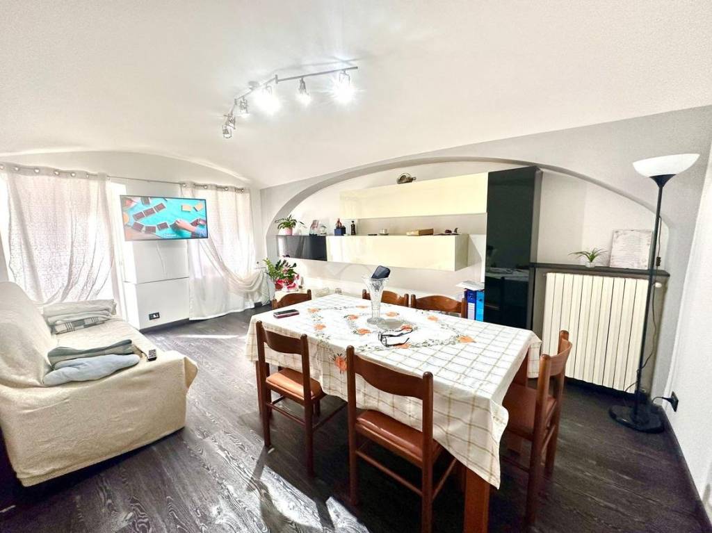 casa semindipendente in vendita a Cafasse in zona Monasterolo