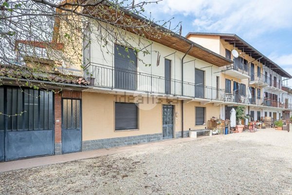 casa semindipendente in vendita a Cafasse in zona Monasterolo