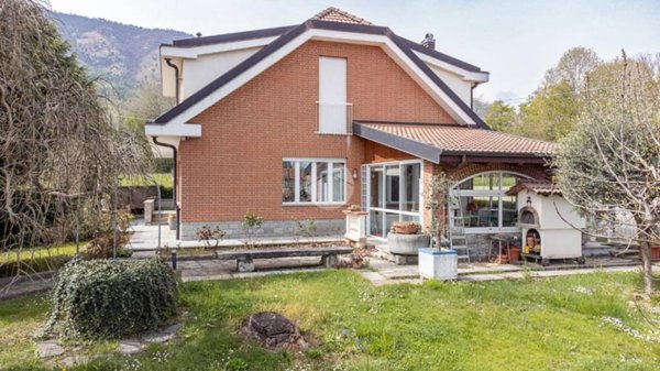 casa indipendente in vendita a Cafasse in zona Monasterolo