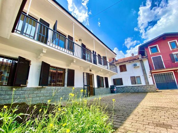 casa indipendente in vendita a Cafasse in zona Monasterolo