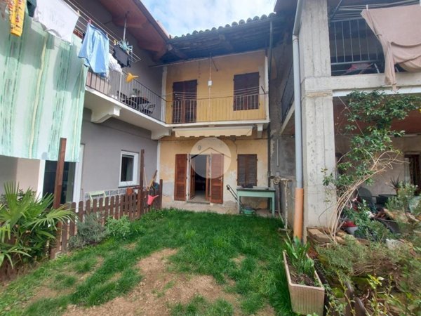 casa indipendente in vendita a Cafasse in zona Monasterolo