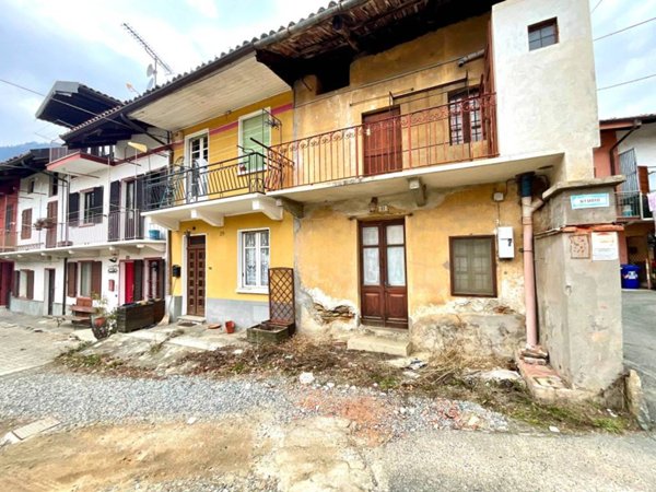 casa indipendente in vendita a Cafasse in zona Monasterolo