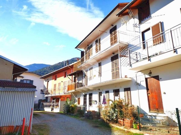 casa indipendente in vendita a Cafasse in zona Monasterolo