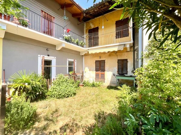 casa indipendente in vendita a Cafasse in zona Monasterolo
