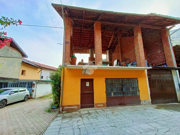 casa indipendente in vendita a Cafasse in zona Monasterolo