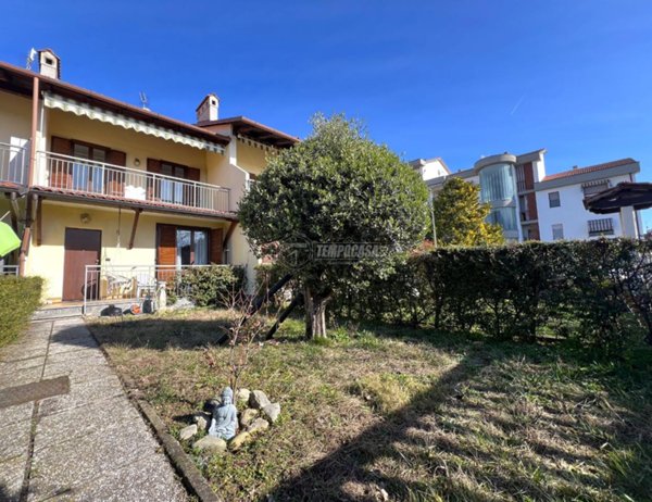 casa indipendente in vendita a Caluso