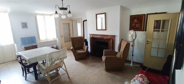 casa indipendente in vendita a Caluso