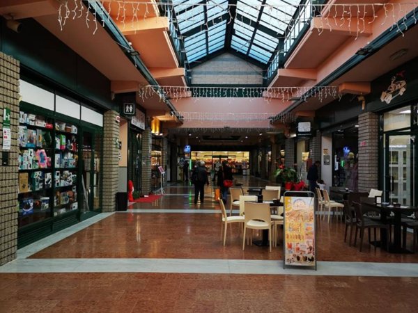 negozio in vendita a Caluso