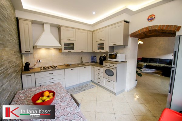 appartamento in vendita a Caluso in zona Vallo