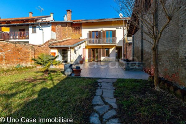 casa indipendente in vendita a Caluso