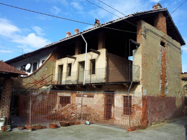 casa indipendente in vendita a Caluso