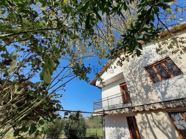 casa indipendente in vendita a Caluso