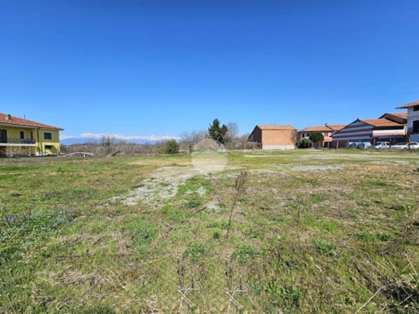 terreno edificabile in vendita a Caluso in zona Rodallo