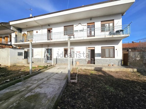 casa indipendente in vendita a Caluso in zona Rodallo