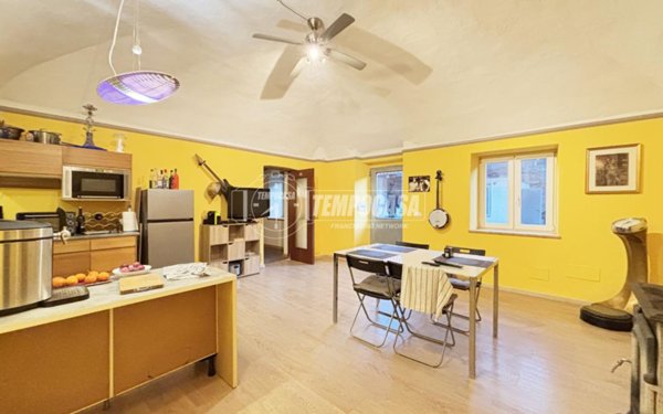 casa indipendente in vendita a Caluso in zona Rodallo