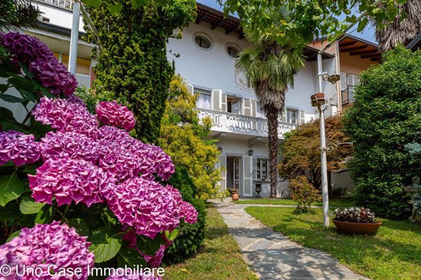 casa indipendente in vendita a Caluso
