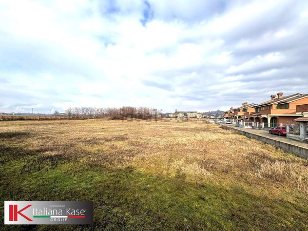 terreno edificabile in vendita a Caluso