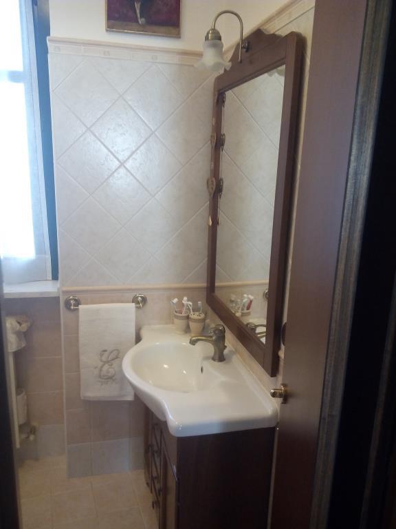 casa indipendente in vendita a Caluso