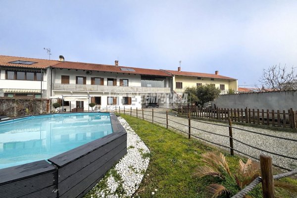 casa indipendente in vendita a Caluso in zona Arè