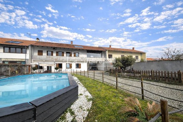 casa indipendente in vendita a Caluso in zona Arè