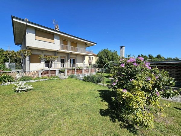 casa indipendente in vendita a Caluso