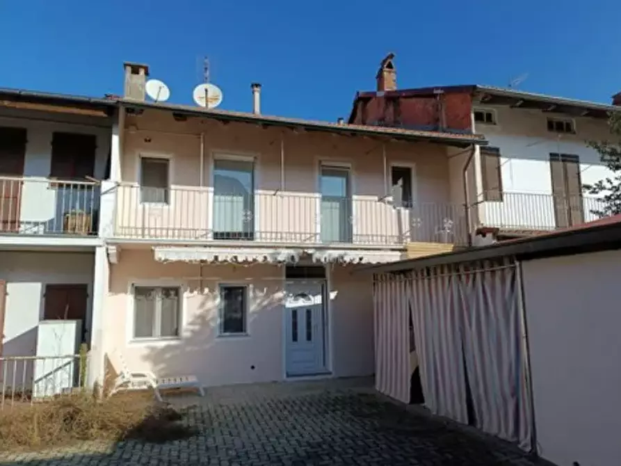 casa semindipendente in vendita a Caluso
