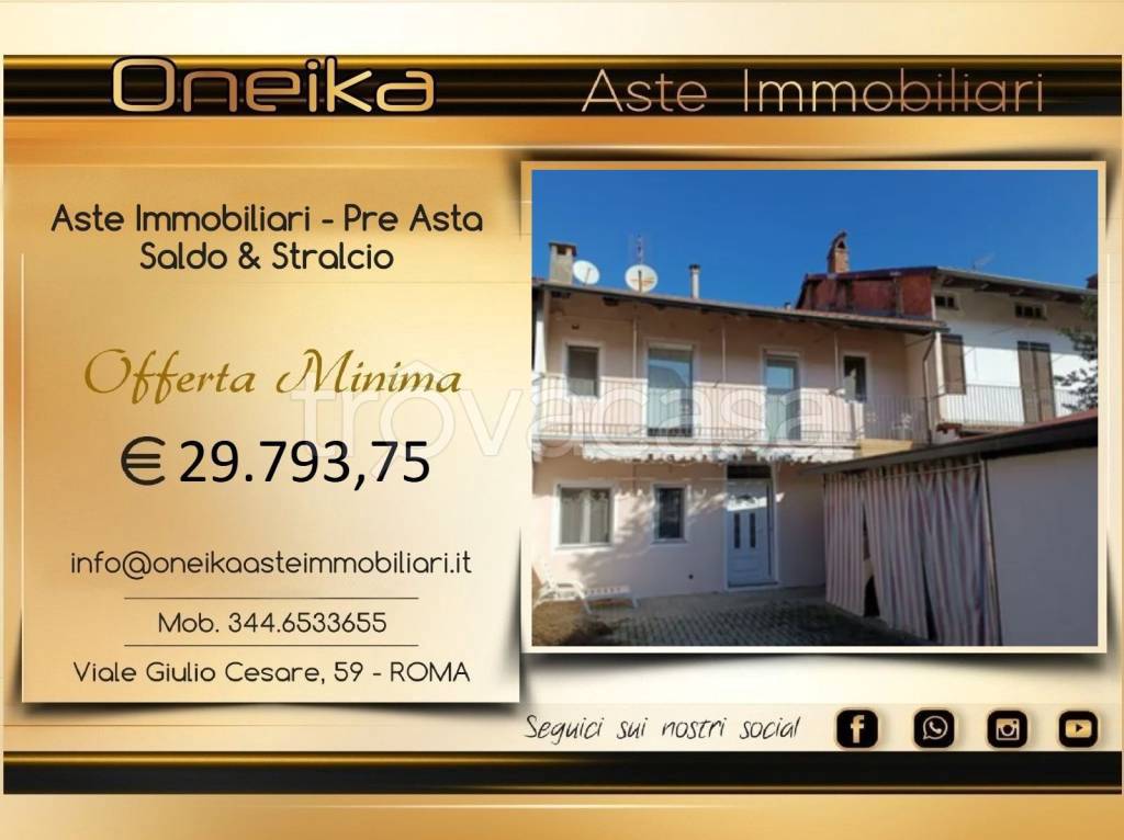 casa indipendente in vendita a Caluso