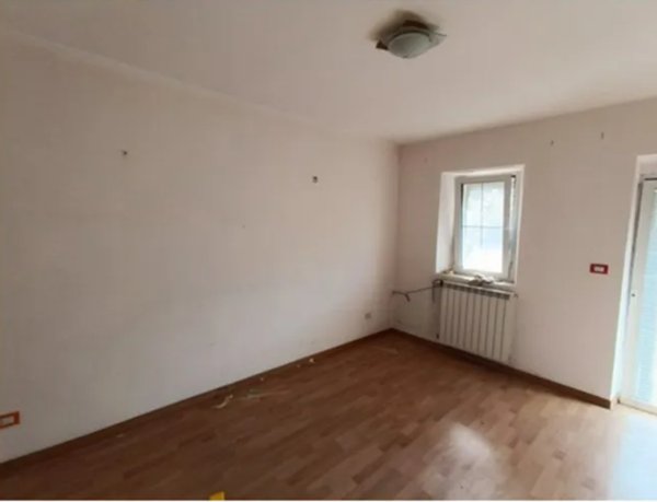 casa semindipendente in vendita a Caluso