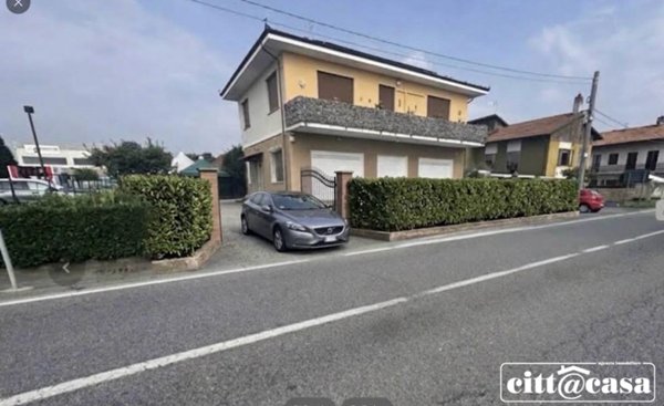 appartamento in vendita a Caluso in zona Arè
